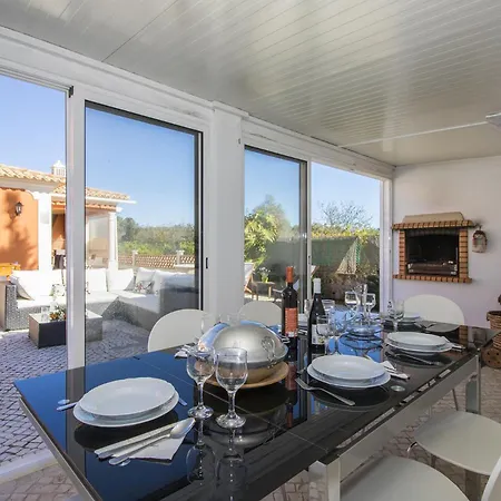 Quinta Yuccas 别墅 *