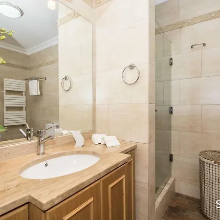 Quinta Yuccas 别墅 *